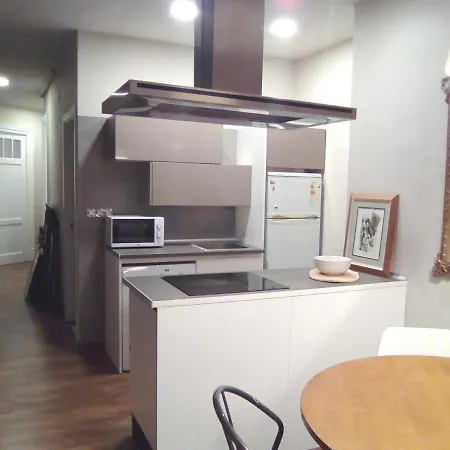 شقة 3 Bedrooms With Wifi At